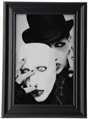 Marilyn Manson Make Up Metal Gothic Rock Alternative punk edgy Goth 90s retro
